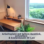 Casa de Férias Rothsee-oase Ideale Ausgangslage Mit Tollem Ausblick, Sauna Und Privatem Garten *