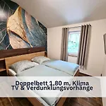 Rothsee-oase Ideale Ausgangslage Mit Tollem Ausblick, Sauna Und Privatem Garten
